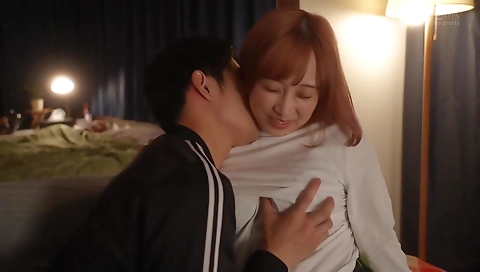 Hot and sexy babe pussy play with