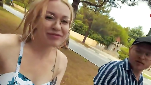 Milft feet triped by foot girls