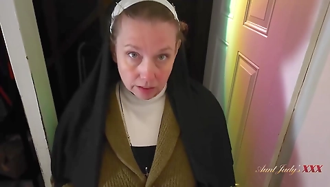 Hawt babe with a big cock