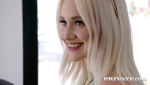 Mature woman fucking and cum facial