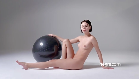 Sexy brunette hair with workshoper