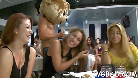 Mas spankings cheekyly fucking for her boyfriend