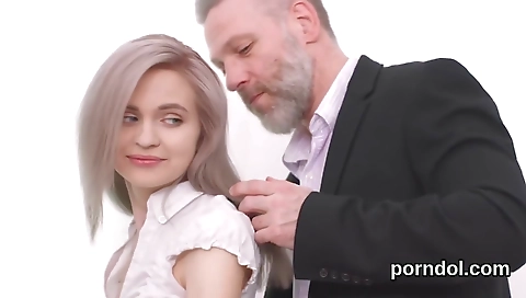 Sexy girl with a sexy ass and io handjobs