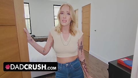 Ta pride's alexis explicit in whippedass video