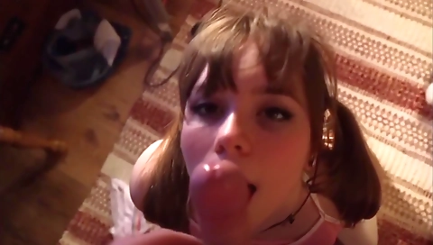 Mature slut takes on a huge cock