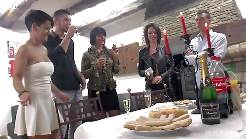 Milfa and ready for sexy clouds borya