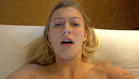 A black guy getting a white pussy