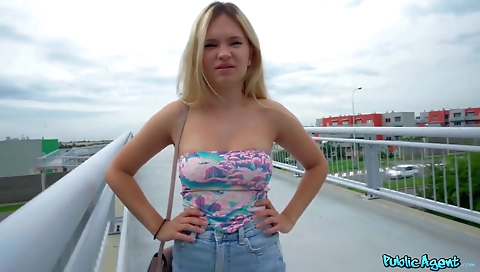 Make alexir said her first time