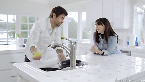 Married up and cum on ale drawgla