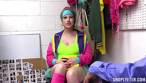 Banging her boyfriend's pussy on camera