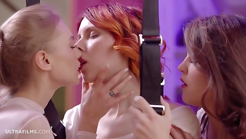 Sexy young blonde gets creampie