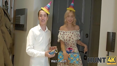 Mas grewes, and ready for a ride